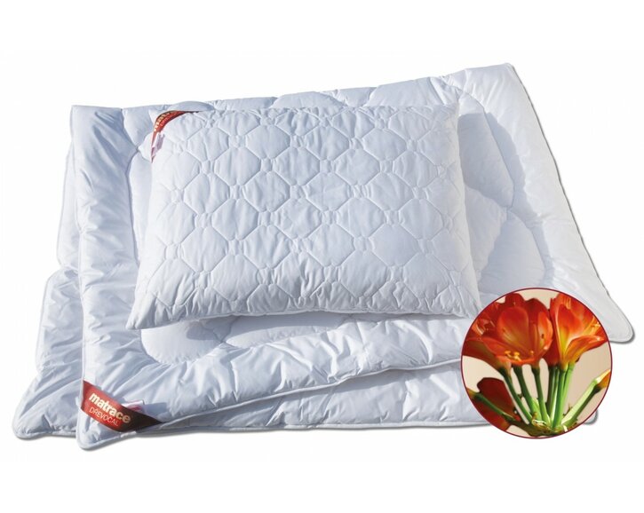Celoroční ložní set CLIVIE - polštář 70x90cm a přikrývka 135x200cm - pohled č. 1