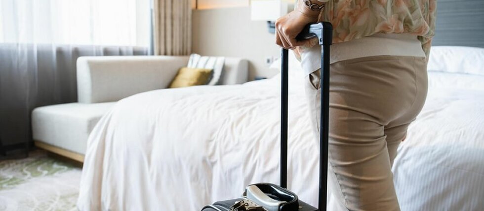 Spíme lépe doma nebo v hotelu?
